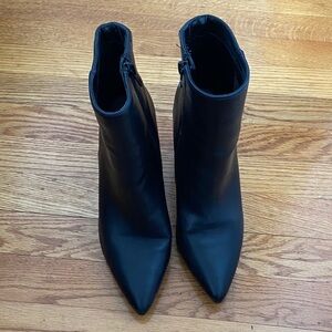 Elegant Black Ankle Boots